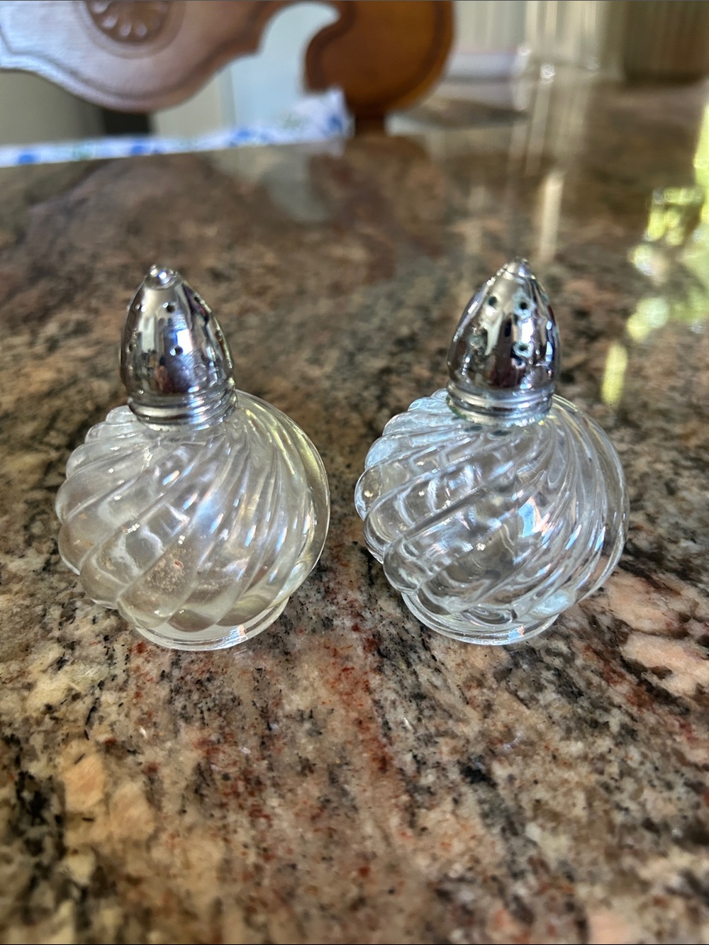 Irice Vintage Clear Swirl Glass Salt and Pepper Shakers with Silver Tops